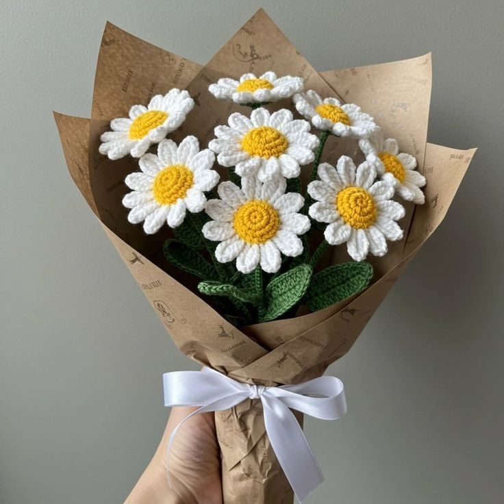 Daisy Bouquets — OMORA BLOOMS