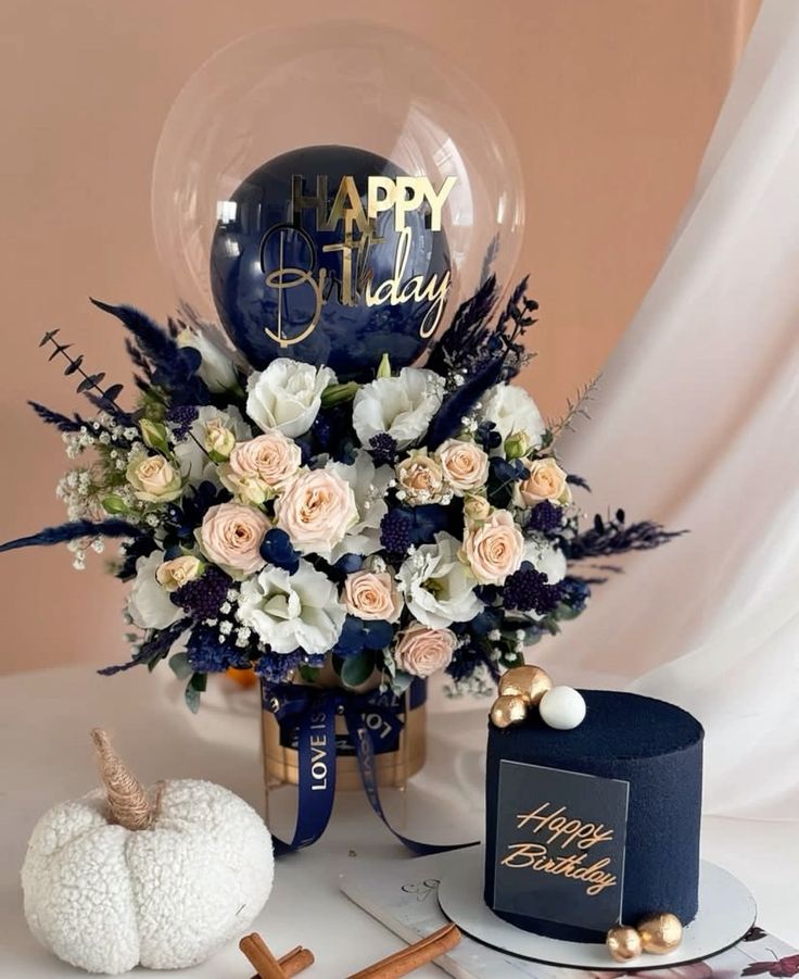 Luxury Airport Welcome Bouquet — OMORA BLOOMS