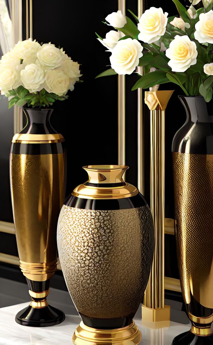 Noir Crystal Luxury Vase